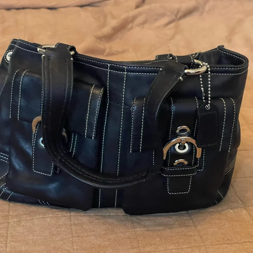 Coach Y2K Vintage Bag with silver hardware - Picture 4 of 8